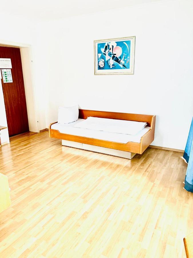 קרלסרוהה Mc Hotel מראה חיצוני תמונה