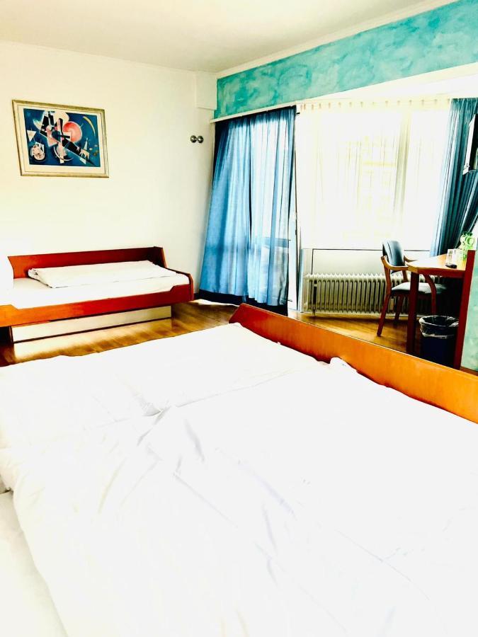 קרלסרוהה Mc Hotel מראה חיצוני תמונה